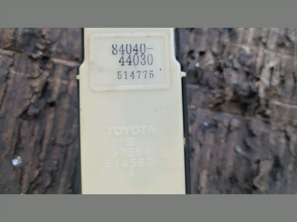 TOYOTA AVENSIS VERSO _CLM2_, _ACM2_ Ablakemelő Kapcsoló Négyes / Kettes (05704) 3. kép