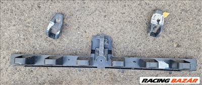 Ford Focus Mk3 ütközés elnyelő 