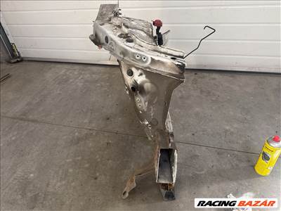 BMW X3 F25 X4 jobb első vágott hossznyúlvány jobb első negyed  41107266997