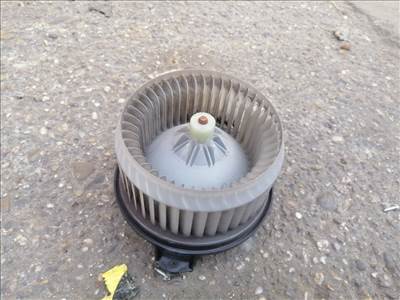 TOYOTA YARIS SCP9_, NSP9_, KSP9_, NCP9_, ZSP9_ Fűtőmotor (Klímás) (10256)