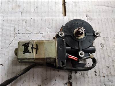 MAZDA 626 V Station Wagon GW Jobb hátsó Ablakemelő Motor (32706) 36501-61822