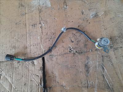 HYUNDAI TRAJET FO Csomagtérajtó Zárbetét (45596)