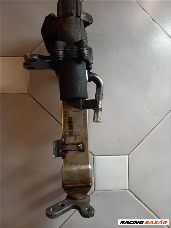 Volvo XC90 2.4 EGR hűtő 30637142 964105 5. kép