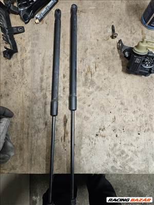 Volkswagen Polo V Csomagtérajtó teleszkóp  6r6827550a