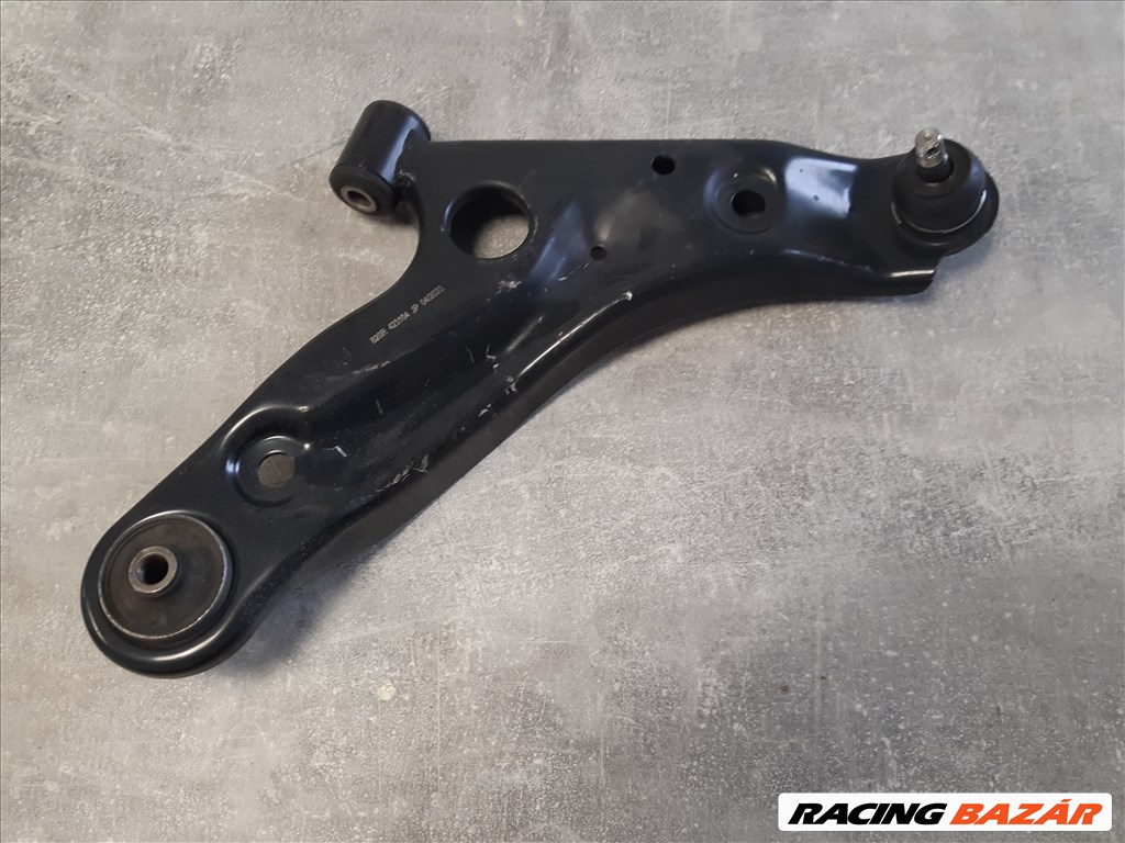 Suzuki Celerio jobb oldali lengőkar 820r423104jp 2. kép