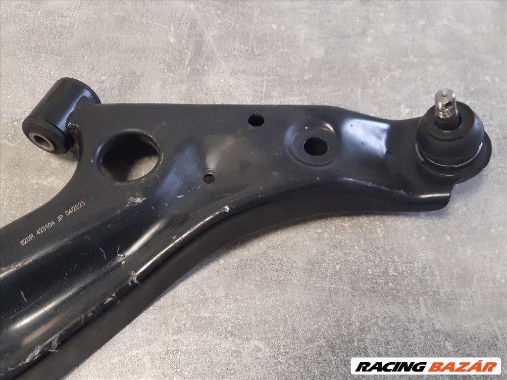 Suzuki Celerio jobb oldali lengőkar 820r423104jp 4. kép