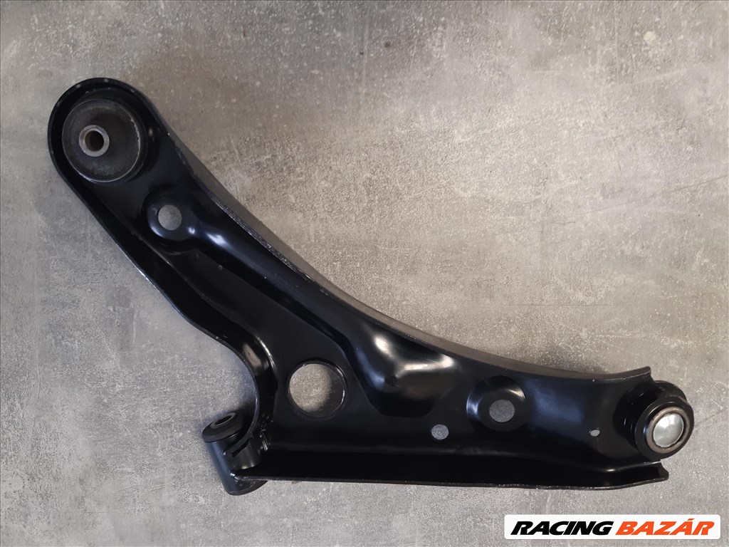 Suzuki Celerio jobb oldali lengőkar 820r423104jp 6. kép