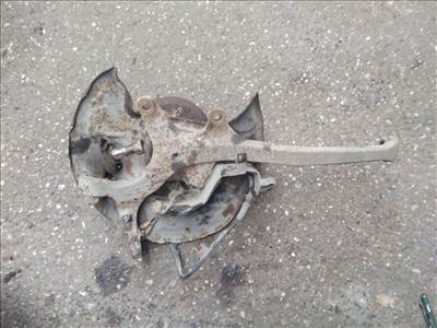 MERCEDES-BENZ C-CLASS W202 Jobb első Csonkállvány Kerékaggyal (10258)