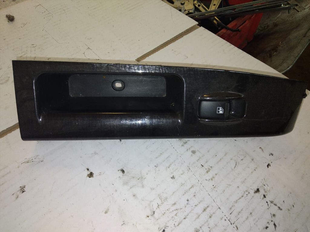 KIA SORENTO I JC Bal hátsó Ablakemelő Kapcsoló (15816) 478521-C110 1. kép