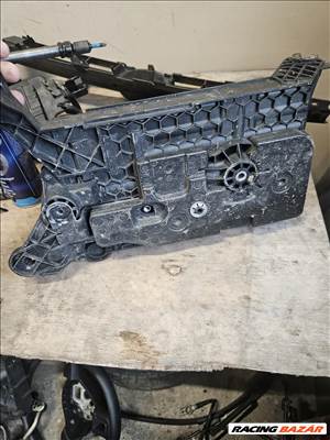 Volkswagen Golf VII Akkumulátor tartó  5q0915321j