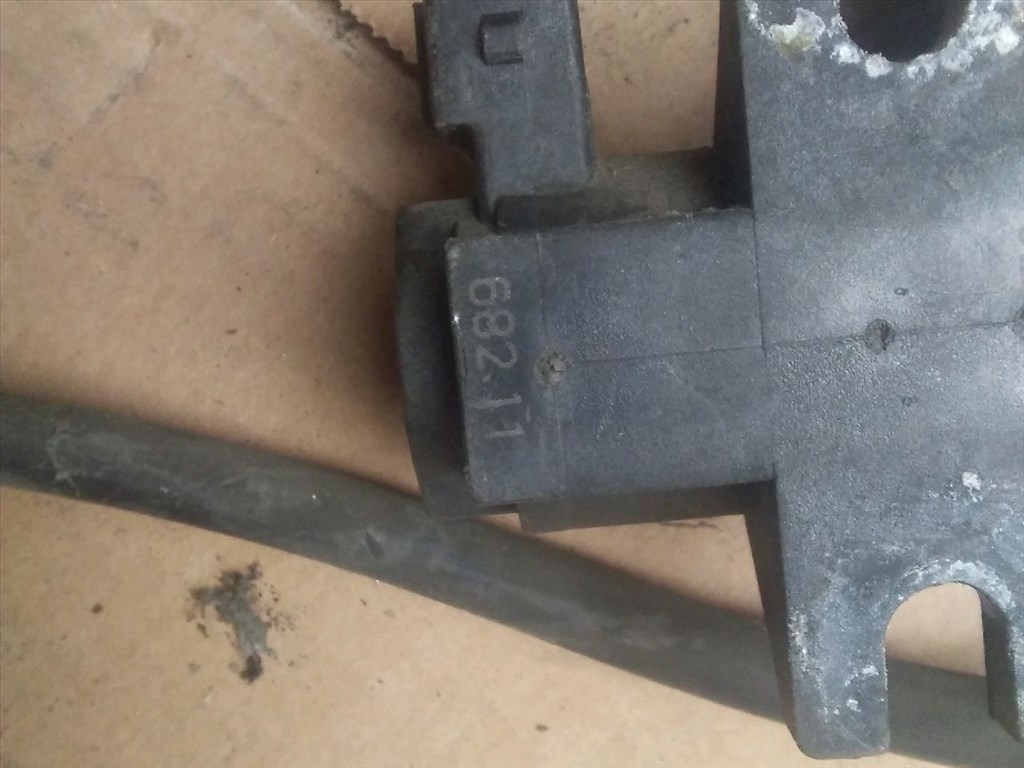 VOLVO S60  Vákum Szelep (10856) 68211 3. kép