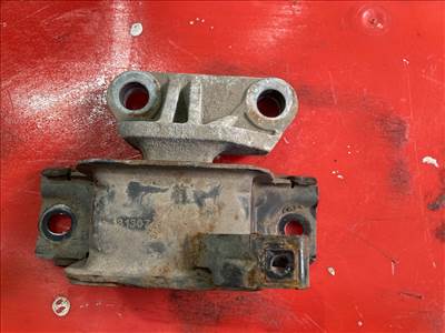 OPEL CORSA D  Motor Tartó Bak (Fém) (11514)