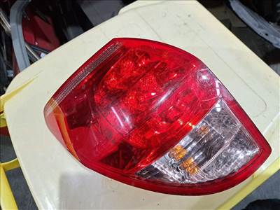 TOYOTA RAV 4 III ACA3_, ACE_, ALA3_, GSA3_, ZSA3_ Bal Hátsó Lámpa (44813) 88L, 7,3,C