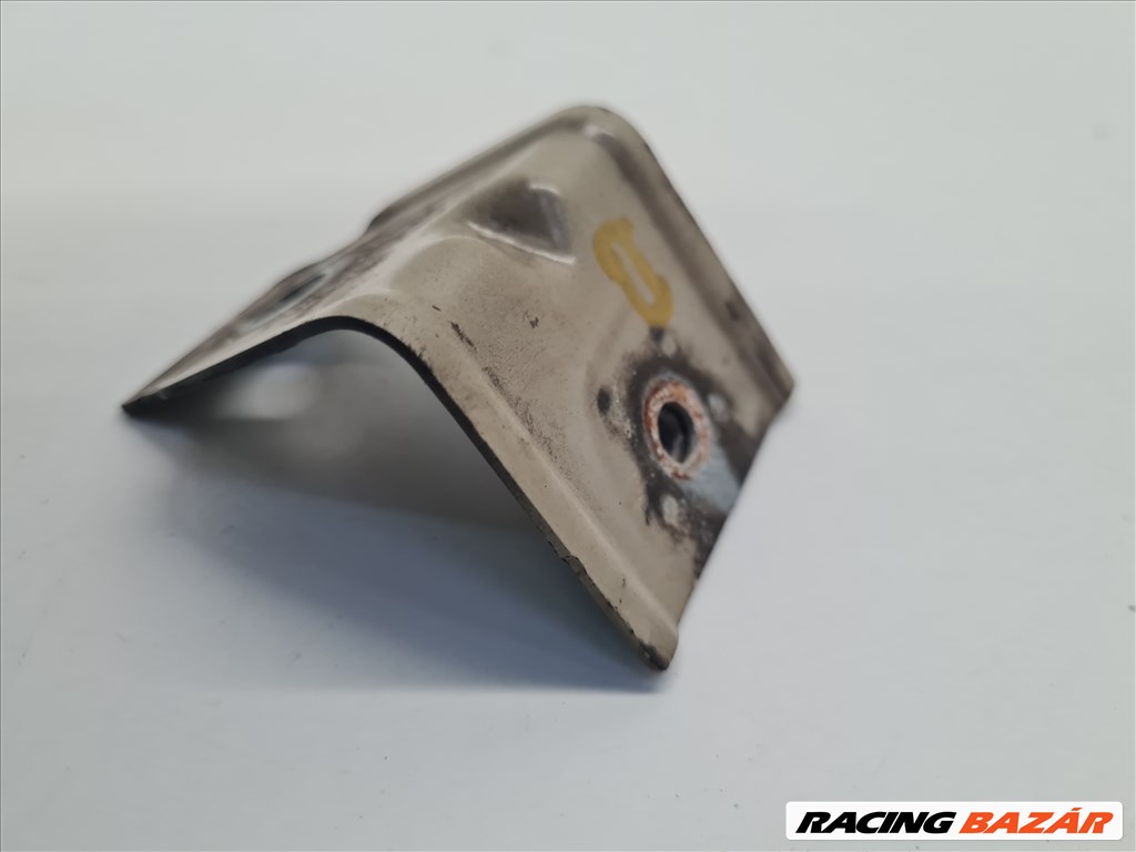 Volkswagen Golf VII bal sárvédő oldaltartó (nagyobb) 5g0809561 4. kép