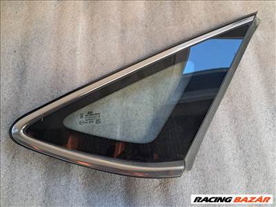 Hyundai i40 sedan Jobb C oszlop oldal üveg 