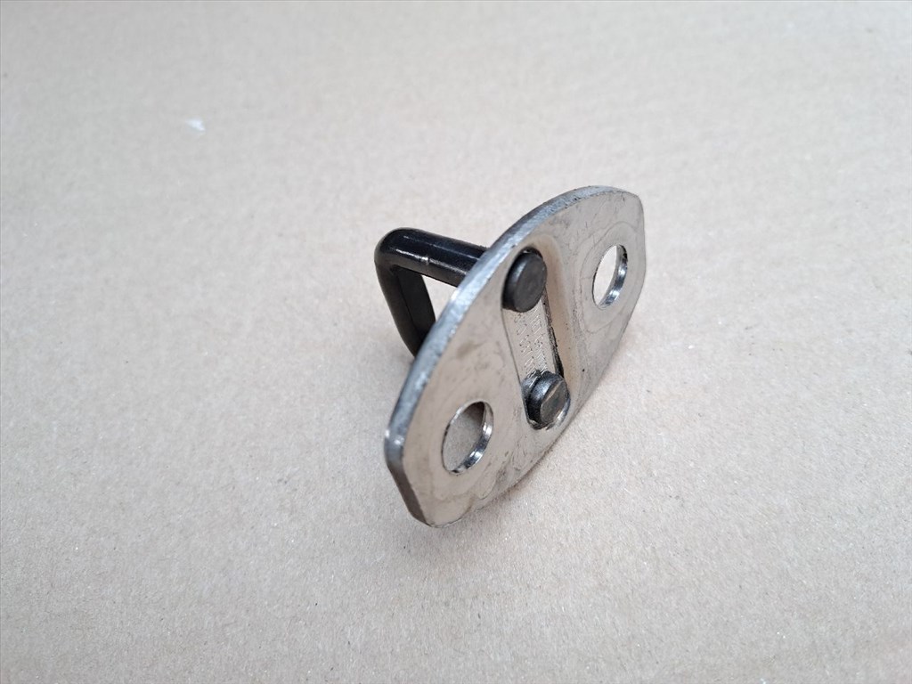 VW GOLF VI 5K1 Jobb hátsó Ajtóbehúzó (36750) 5K0 837 033 A 2. kép