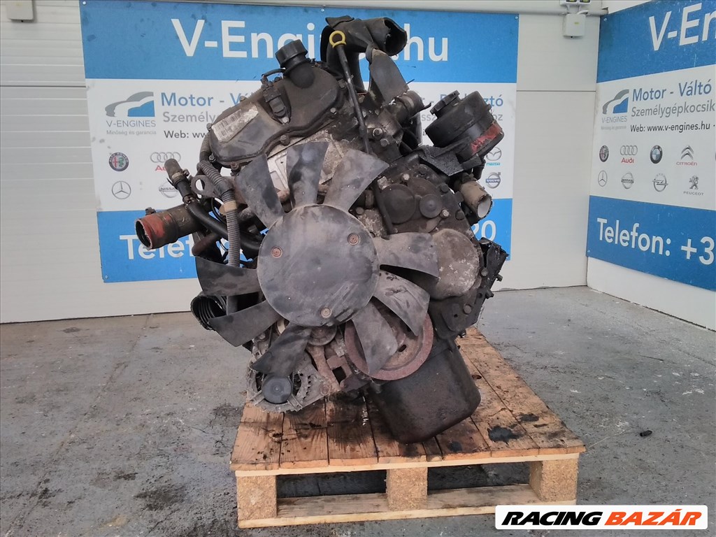 IVECO F1CE0481A bontott motor 1. kép