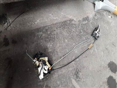 MITSUBISHI LANCER Kombi CS_W Jobb első Ajtózár (09991)