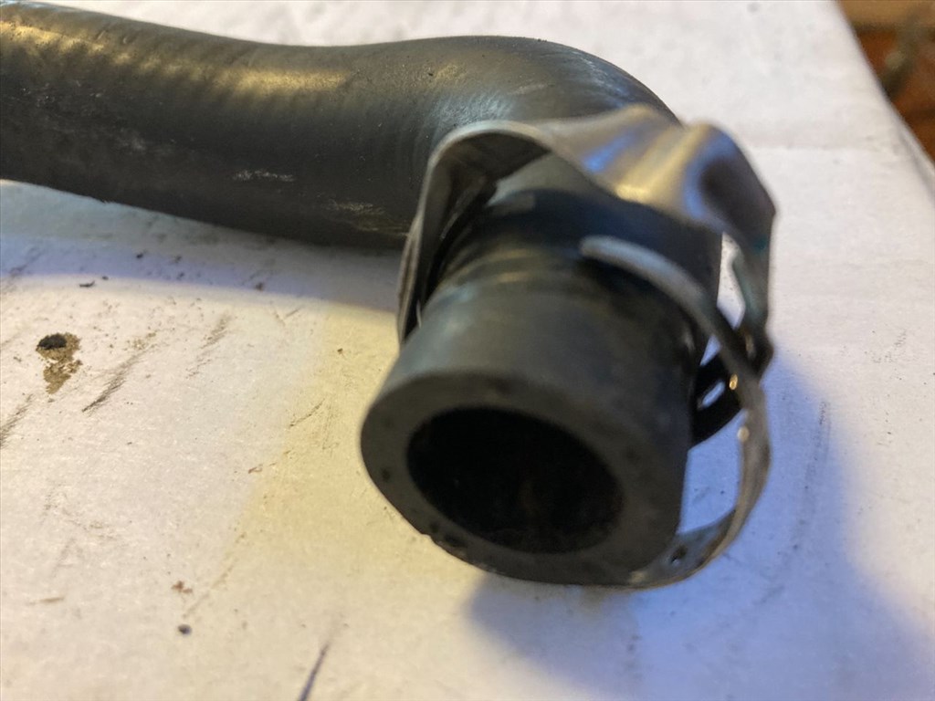 VW PHAETON 3D_ Vízcső (15957) 3. kép