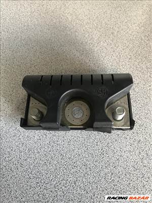 Audi A5 (B8 - 8T) antenna zajszűrő 8t8035570