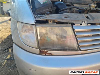 Mercedes Vito 638 jobb első fényszóró , bal első fényszóró
