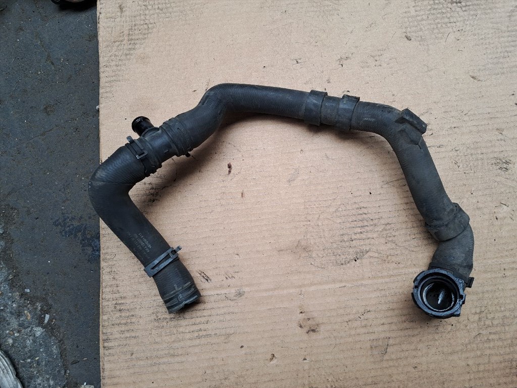 VW GOLF VI 5K1 Vízhűtő Cső Alsó (47543) 1K0122051HA 2. kép