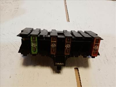 CITROËN C3 I FC_ Biztosítéktábla Motortér (15070) 9636079380