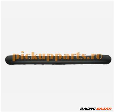 Mitsubishi L200 IV első lökhárító betét