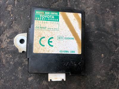 TOYOTA AVENSIS VERSO _CLM2_, _ACM2_ Központizár Elektronika (05366) 8974144060