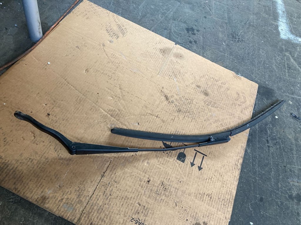 OPEL CORSA D  Bal első Ablaktörlő Kar (11704) 1. kép