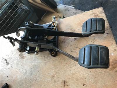 RENAULT ESPACE III JE0_ Pedálsor (Gáz, Fék, Kuplung) (27809) 6025313012