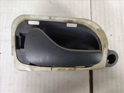 TOYOTA YARIS SCP9_, NSP9_, KSP9_, NCP9_, ZSP9_ Bal hátsó Belső Kilincs (31204) 7700816564