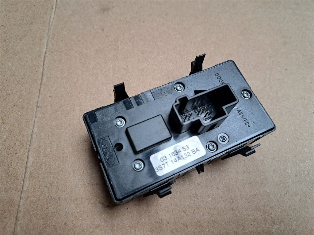 FORD MONDEO III Kombi BWY Ablakemelő Kapcsoló Négyes / Kettes (37008) 3S7T14A132BA 2. kép