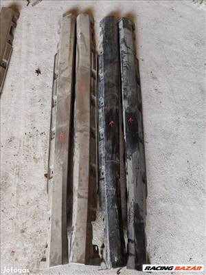 Mercedes R-osztály W251 küszöb  a2516980754 a2516980854