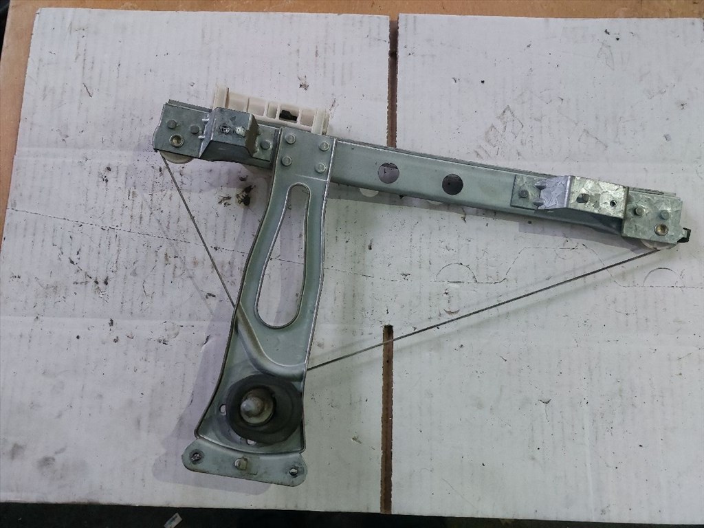 CITROËN C3 I FC_ Bal hátsó Ablakemelő Szerkezet (Mechanikus) (19174) CITROËN/963981748 1. kép