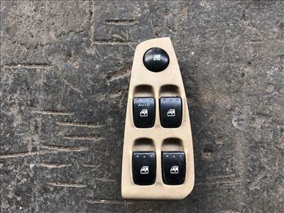 BRILLIANCE BS4  Bal első Ablakemelő Kapcsoló (07021) 3004696