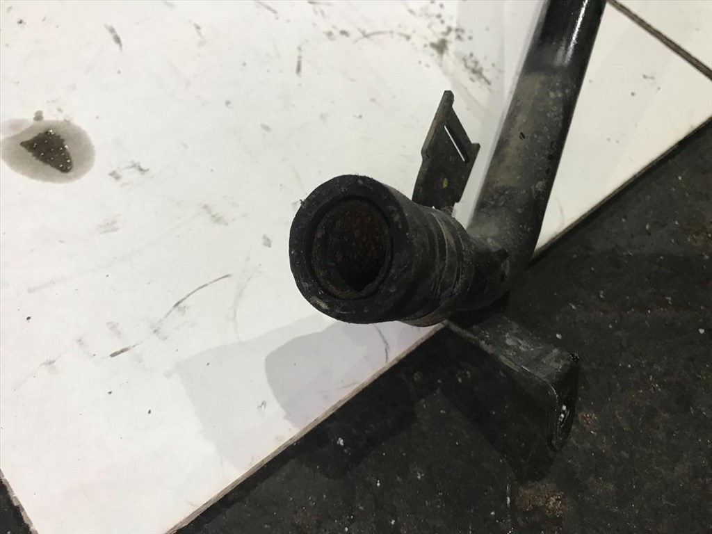 VW PHAETON 3D_ Vízcső (16086) 3. kép