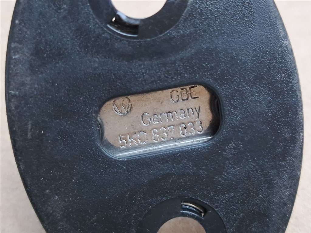 VW GOLF VI 5K1 Bal első Ajtóbehúzó (36642) 5KC 837 033 3. kép