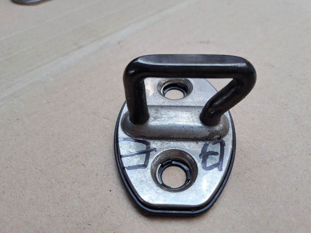 VW GOLF VI 5K1 Bal első Ajtóbehúzó (36642) 5KC 837 033 5. kép