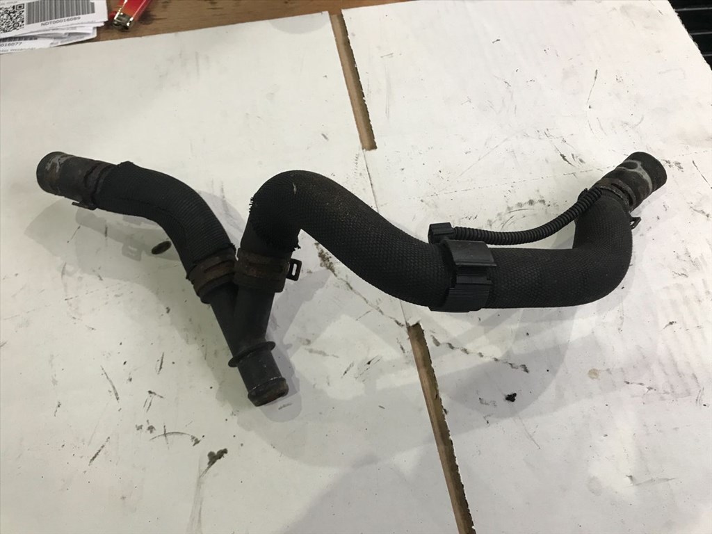 VW PHAETON 3D_ Vízcső (16089) 2. kép