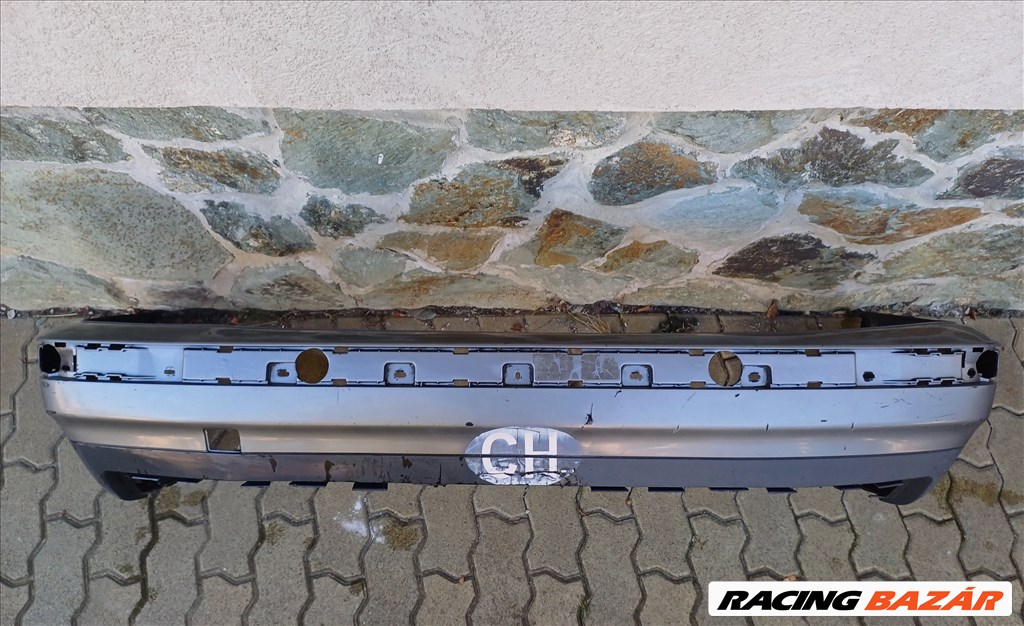 BMW 3-as sorozat E36 limuzin hátsó lökhárító  1. kép