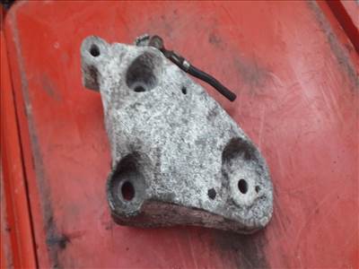 RENAULT ESPACE IV JK0/1_ Motor Tartó Bak (Fém) (12857) M9R762