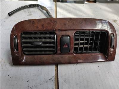 MAZDA 626 V Station Wagon GW Középső Szellőző (32636) 980311