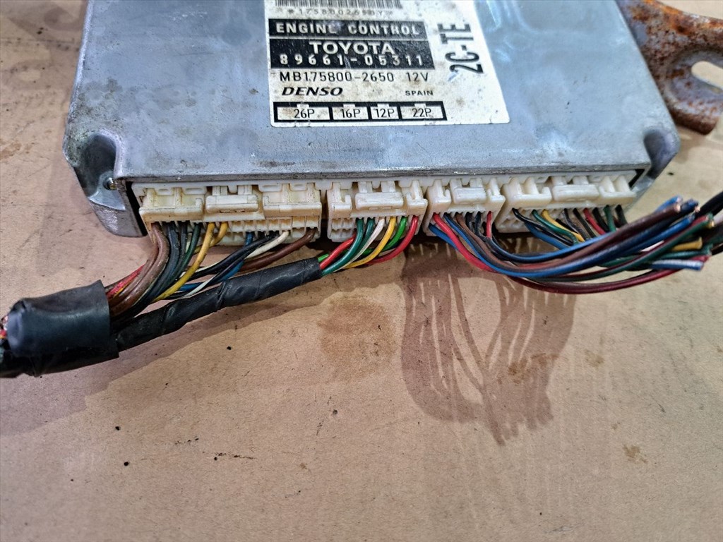 TOYOTA AVENSIS _T22_ Motorvezérlő (36192) TOYOTA/89661-05311, 2C-TE 4. kép