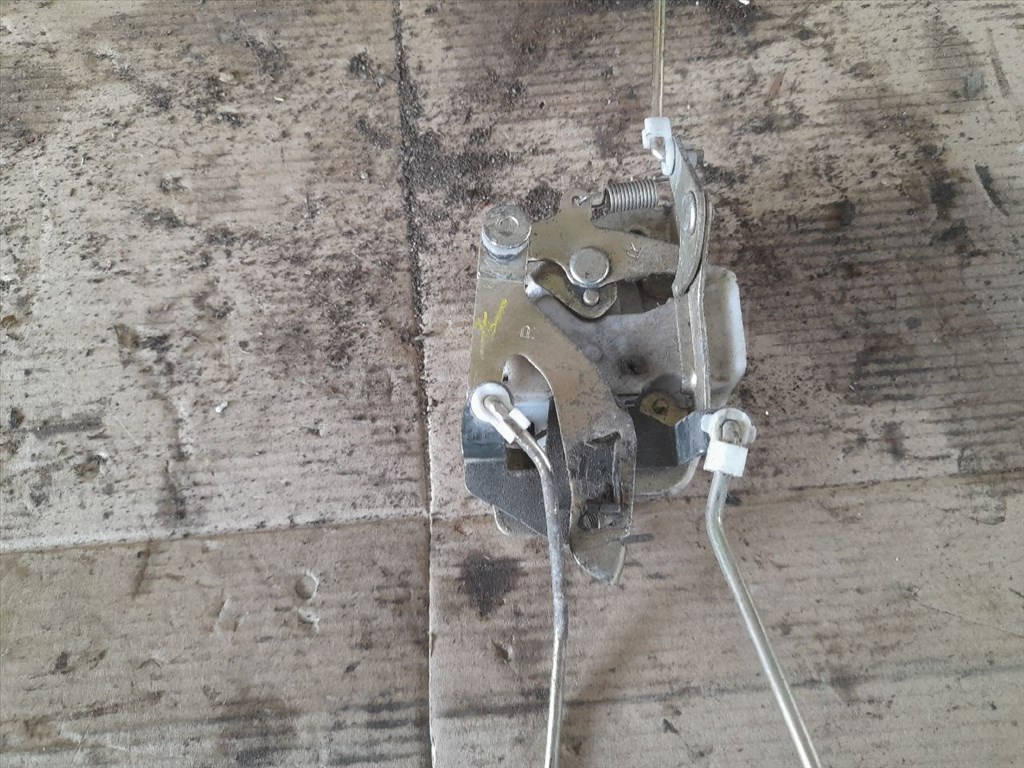 DAEWOO TICO KLY3 Jobb első Ajtózár (48013) 2. kép
