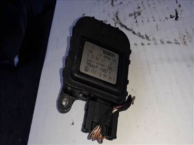 SKODA OCTAVIA I 1U2 Előtét Ellenállás Fűtőmotor (13372) 0132801117