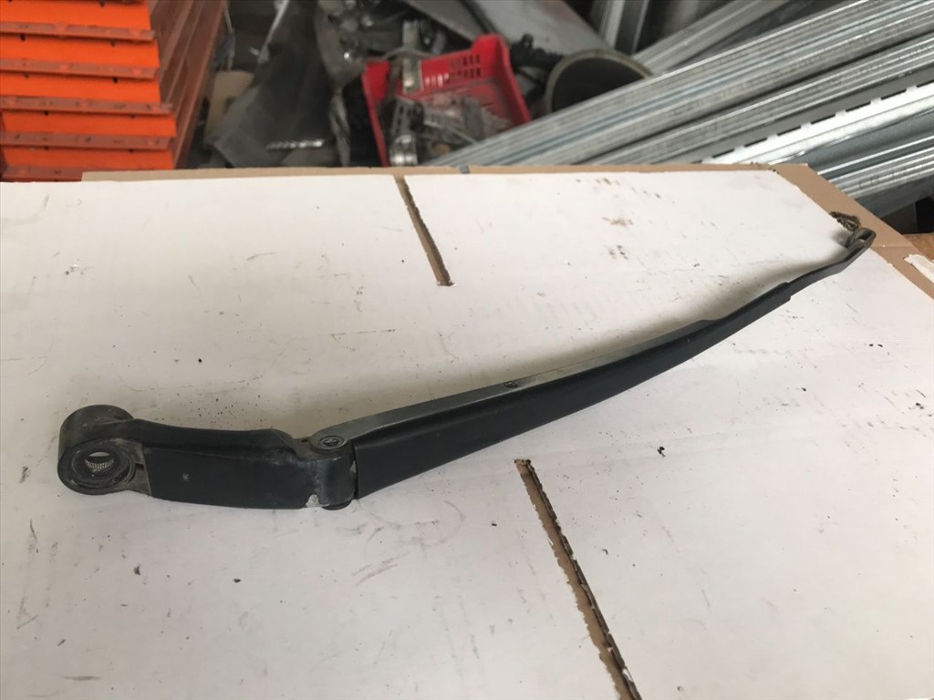 TOYOTA YARIS SCP9_, NSP9_, KSP9_, NCP9_, ZSP9_ Bal első Ablaktörlő Kar (29402) 2. kép