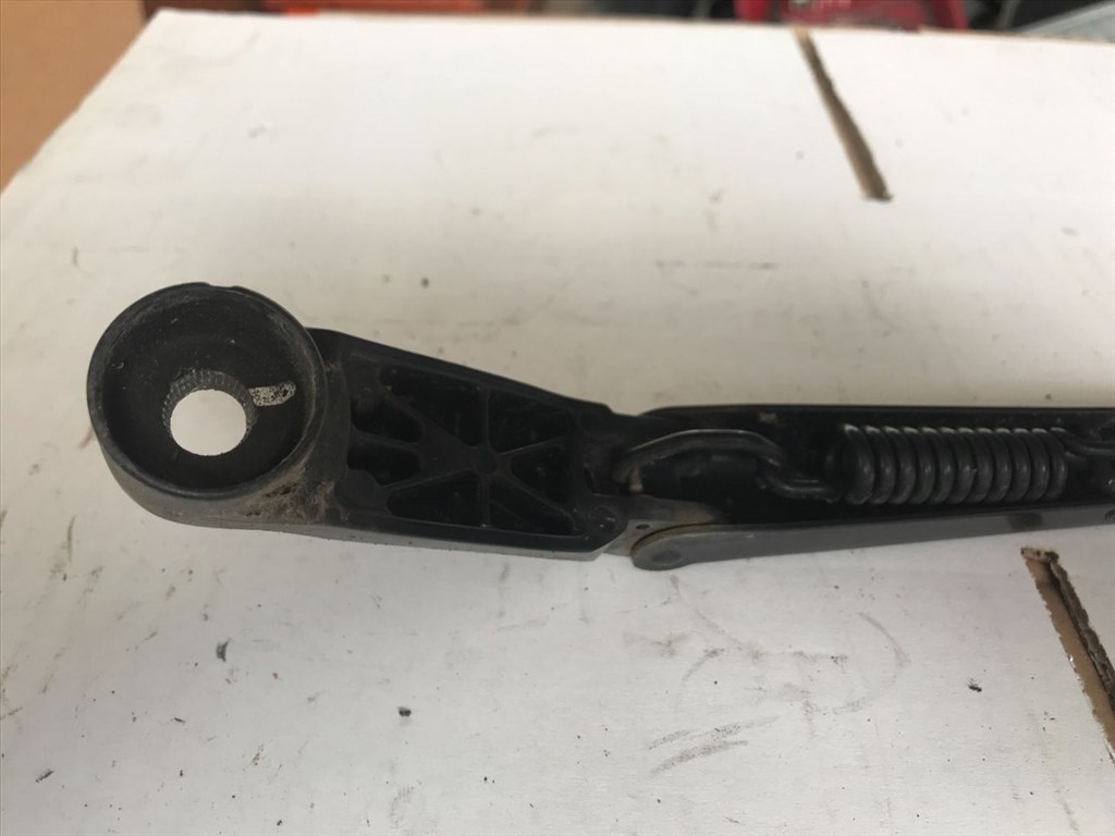 TOYOTA YARIS SCP9_, NSP9_, KSP9_, NCP9_, ZSP9_ Bal első Ablaktörlő Kar (29402) 3. kép