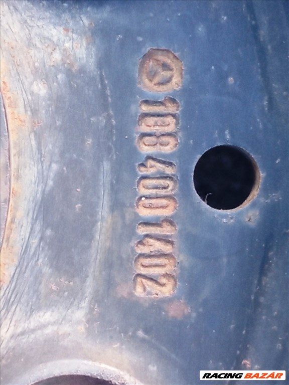  5x112 lyukosztású 14" újszerű (gyári felni) lemezfelni, 185 újszerű Uniroyal nyári gumi gumi  3. kép