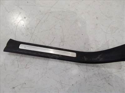 MERCEDES-BENZ A-CLASS W169 Jobb hátsó Ajtókeret Burkolat (00052) A1696801074